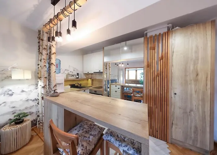 Апартаменти Tiny Брашов