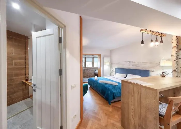 Апартаменти Tiny *